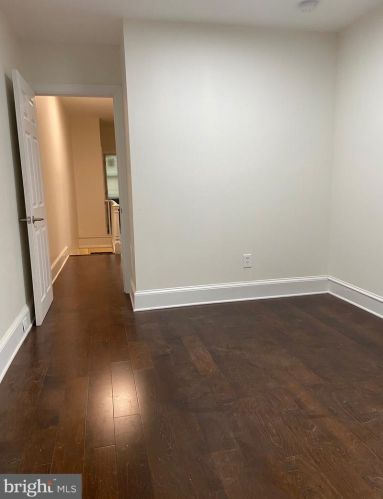 613 Front St, Camden NJ  08102-2129 exterior