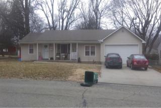 12810 10th St, Grandview, MO 64030-2422