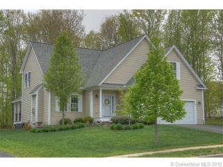 99 Ensign Dr, Mystic, CT 06355-1533