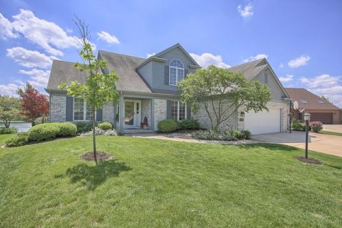 2210 Edgewater Pl, Champaign, IL 61822-7615