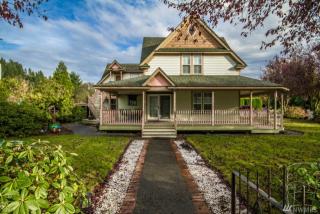 300 Oak St, Burlington, WA 98233-1233