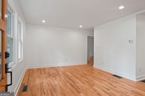 1179 Edgefield Dr, Atlanta GA  30310-3716 exterior