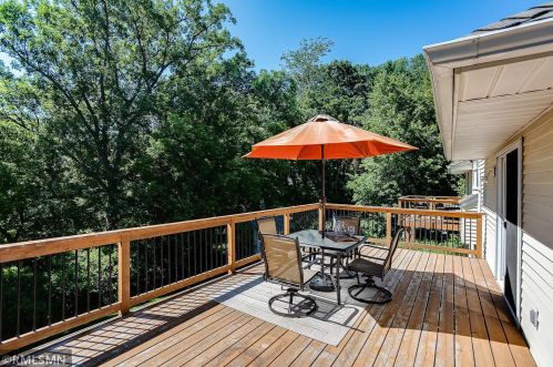 541 Dorland Rd, Saint Paul MN  55119-6781 exterior