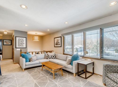 4902 Dominica Way, Saint Paul MN  55124-8692 exterior