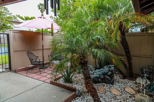 325 Pebble Beach Ln, Irwindale, CA 91702