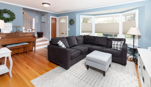 6128 Overhill Ave, Chicago, IL 60631-3817