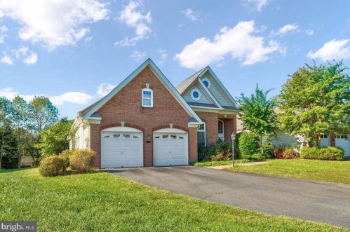 5466 Rodriquez Ln, Haymarket, VA 20169-6102