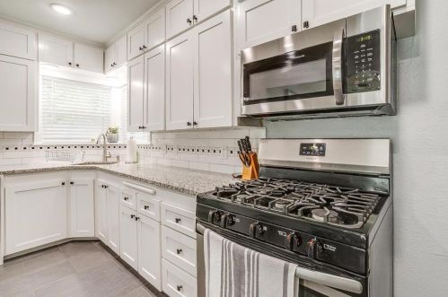 3623 Kell St, Fort Worth TX  76109-2817 exterior