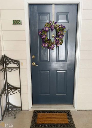 206 Spring Heights Ln, Smyrna GA  30080-3792 exterior