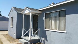 4618 118th St, Hawthorne, CA 90250-2103