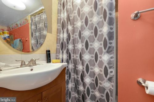 1120 Quebec St, Silver Spring MD exterior