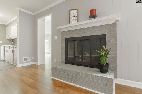 106 Timmerman Rd, Swansea, SC 29160-8942