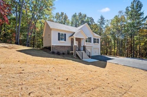 115 Woods Dr, Dahlonega, GA 30533-4699