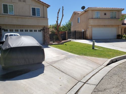 15333 Fremont Dr, El Mirage, CA 92301-4529