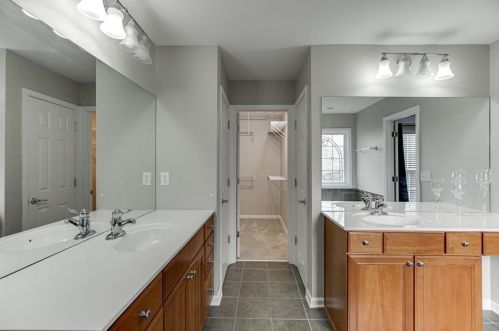 4961 Colchester Ct, Atlanta GA  30339-9002 exterior