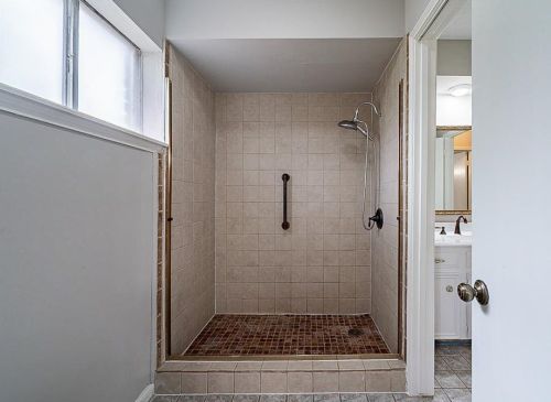 543 Braxton Bragg Ln, Conroe TX  77306 exterior