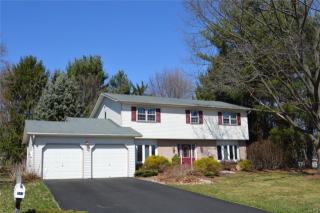 381 Yorkshire Dr, Bethlehem, PA 18017-1737