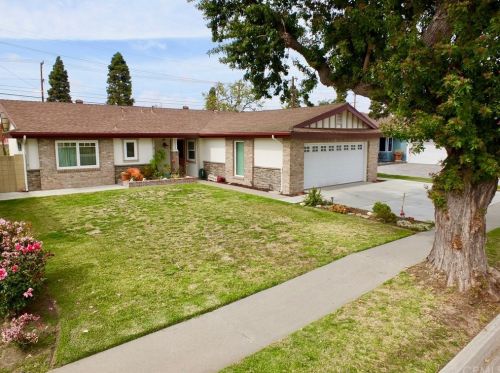 5441 Trinette Ave, Garden Grove, CA 92845-1912