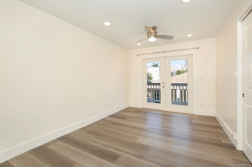 3036 Monsarrat Ave, Honolulu HI  96815-4439 exterior