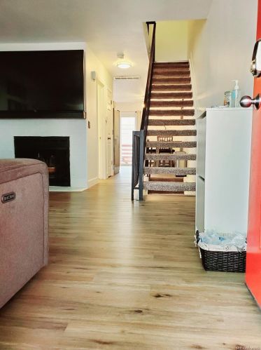 17674 Loyola Dr, Aurora, CO 80013-3127