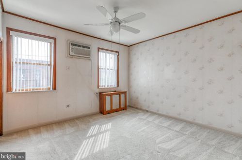 2434 10th St, Philadelphia PA 19133-1603 exterior