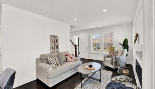 208 Indiana St, Maplewood NJ  07040-3404 exterior