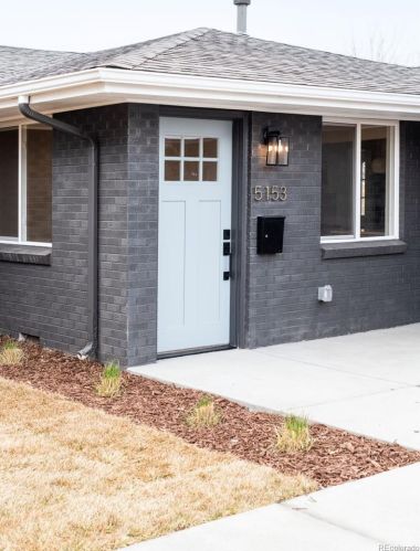 5153 34th Ave, Denver, CO 80207-1938