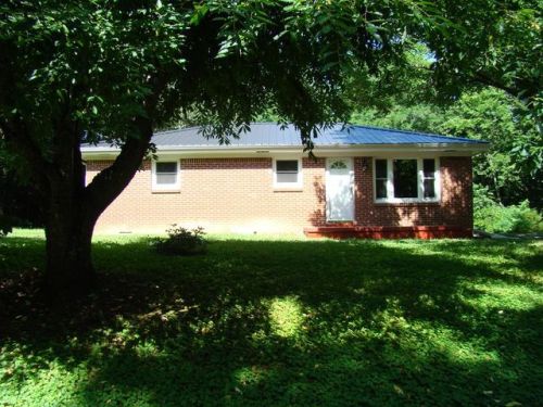 137 Bowman Ln, Gainesboro, TN 38562-5425