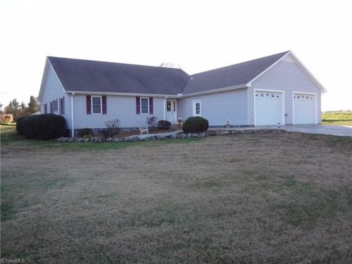 157 Viewmont Ln, Ronda, NC 28670-8845