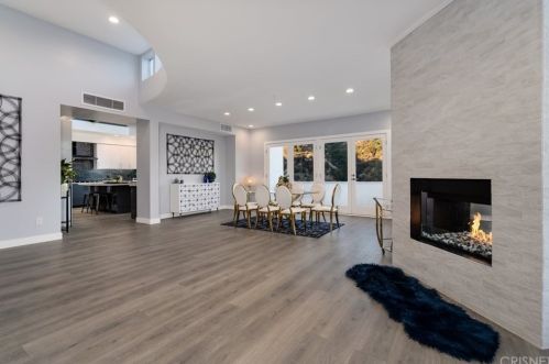 1652 Gladys Dr, Glendale CA  91206-1616 exterior