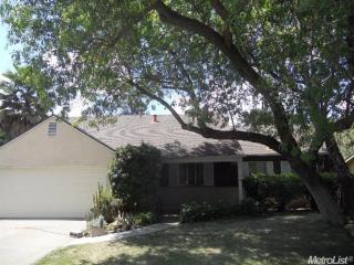 841 Anderson Rd, Davis, CA 95616-1814