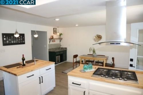 1417 Garaventa Ct, Concord, CA 94521-3640