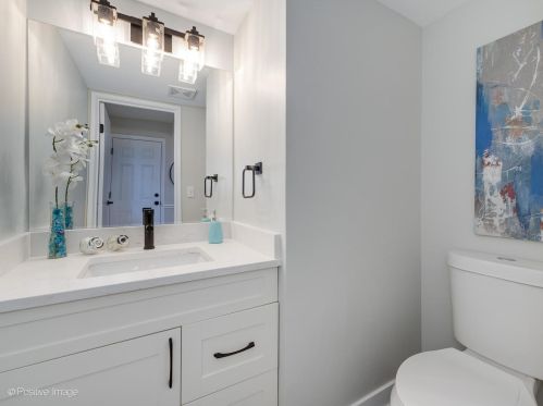 201 Monroe Rd, Lemont IL  60440-2022 exterior