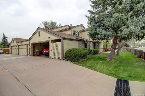 9165 7th Ave, Denver, CO 80215-5443