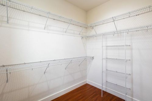 1775 Mccandless Dr, Milpitas CA 95035-8048 exterior