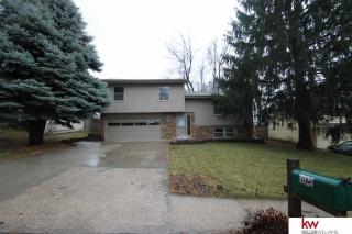 4925 Aspen Dr, Omaha, NE 68157-2241