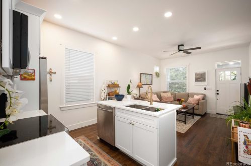 1707 Grove St, Denver CO  80204-1728 exterior