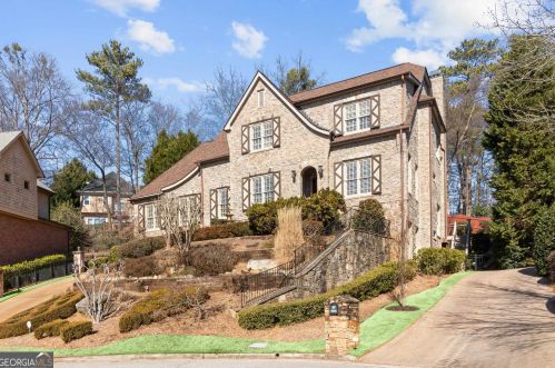 1168 Buckhead Valley Ct, Atlanta, GA 30324-2793