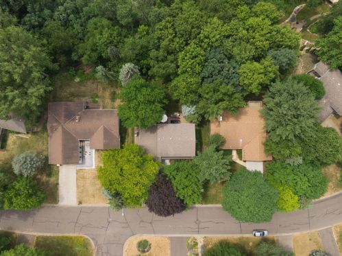 4493 Evergreen Dr, Saint Paul MN  55127-3626 exterior