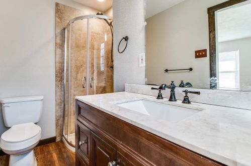 406 Carter St, Whitewright TX 75491-2704 exterior