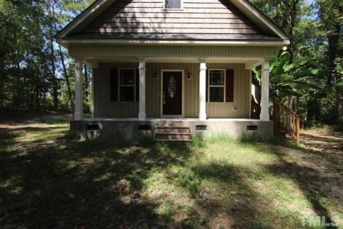 7966 Elevation Rd, Benson, NC 27504-8189