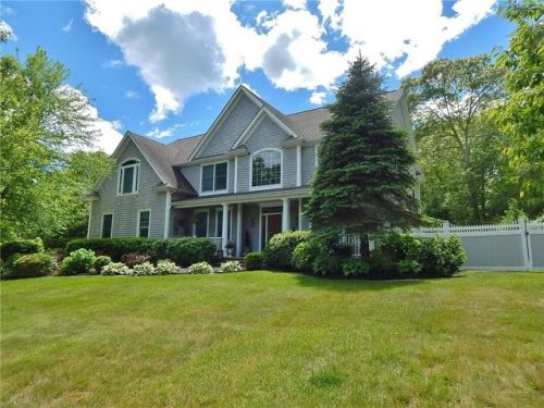 15 Links Psge, Westerly, RI 02891-3721