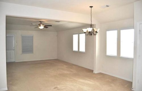 5045 Willow Pt Dr, Conroe TX  77303-3078 exterior