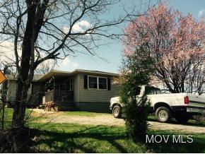 867 Hope School Rd, Rockport, WV 26169-8325
