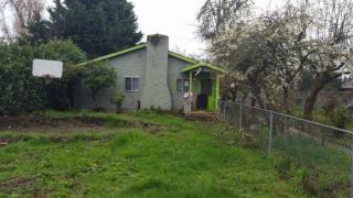 841 M St, Springfield OR  97477-3213 exterior