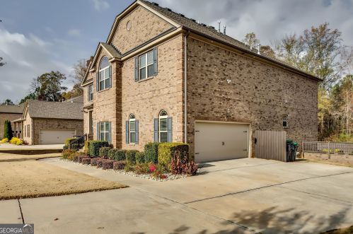 2216 Golden Eagle Dr, Locust Grove GA  30248-2587 exterior