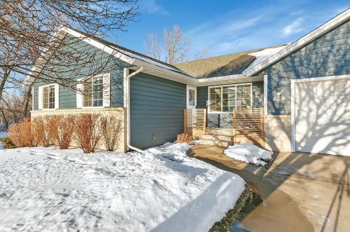 809 Zakrajshek Ct, Sartell, MN 56377-1777