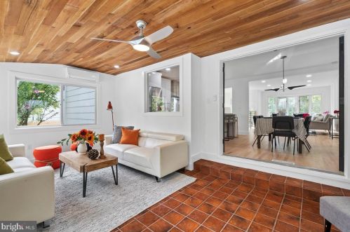 2 Hornor Ln, Princeton NJ  08540-3937 exterior