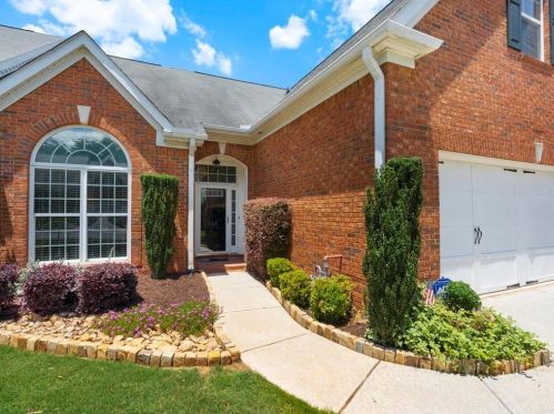 333 Lauren Ln, Holly Springs, GA 30188-5125