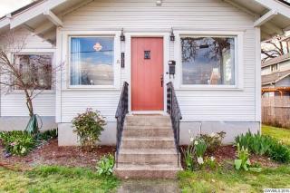 1031 Levens St, Dallas OR  97338-2262 exterior